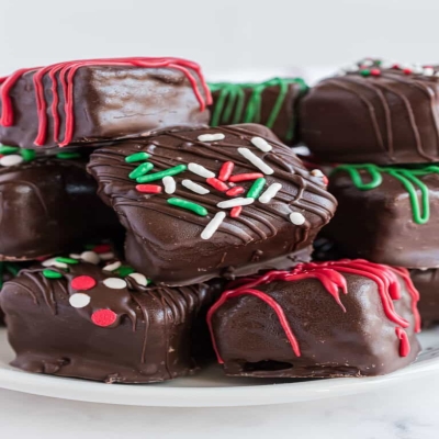 15 Best Christmas Candy Recipes